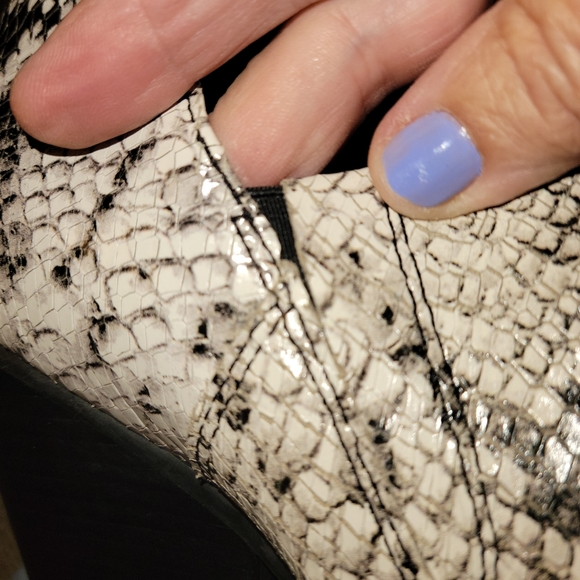 Naturalizer Faux Snakeskin Booties - Picture 7 of 7